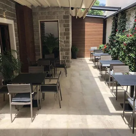 Hotel Vela